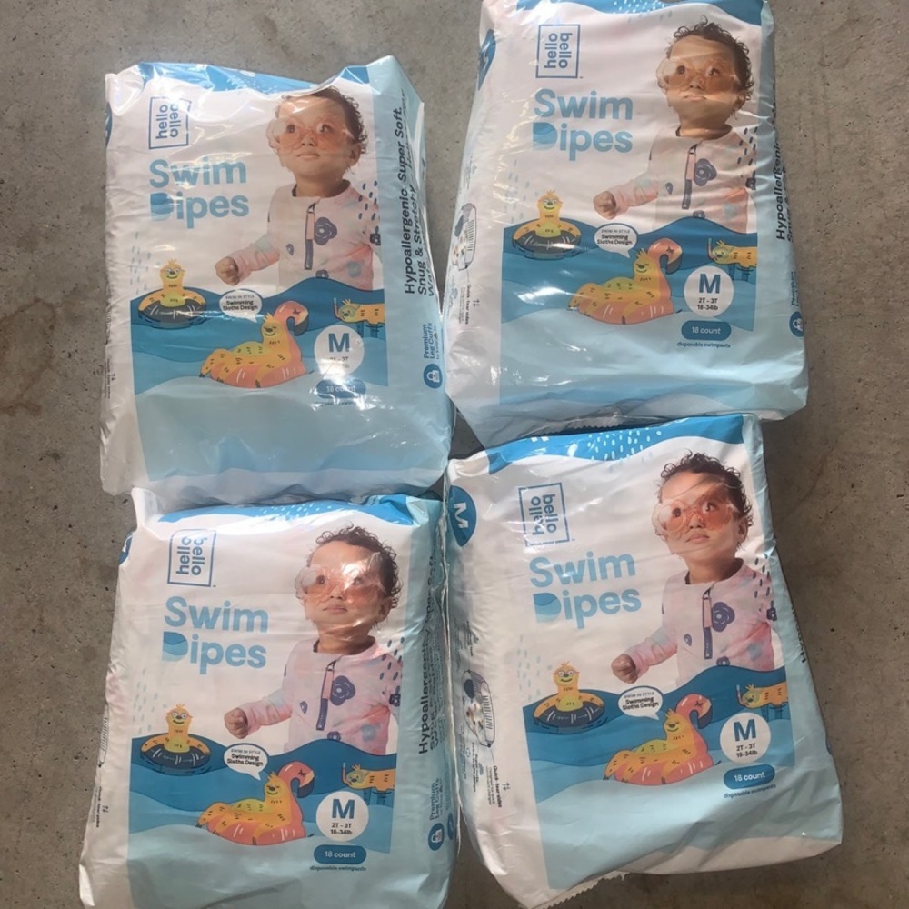 4 PC Hello Bellow Swim Dipes